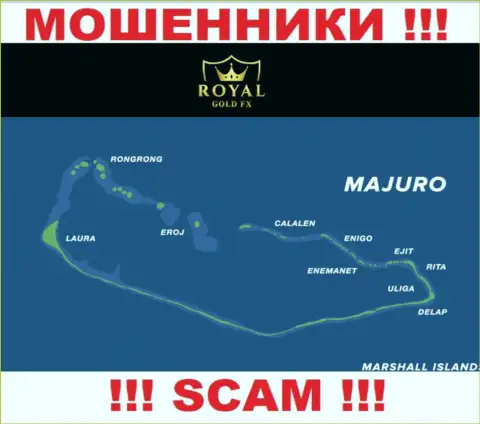 Советуем избегать совместной работы с internet мошенниками RoyalGoldFX, Majuro, Marshall Islands - их официальное место регистрации